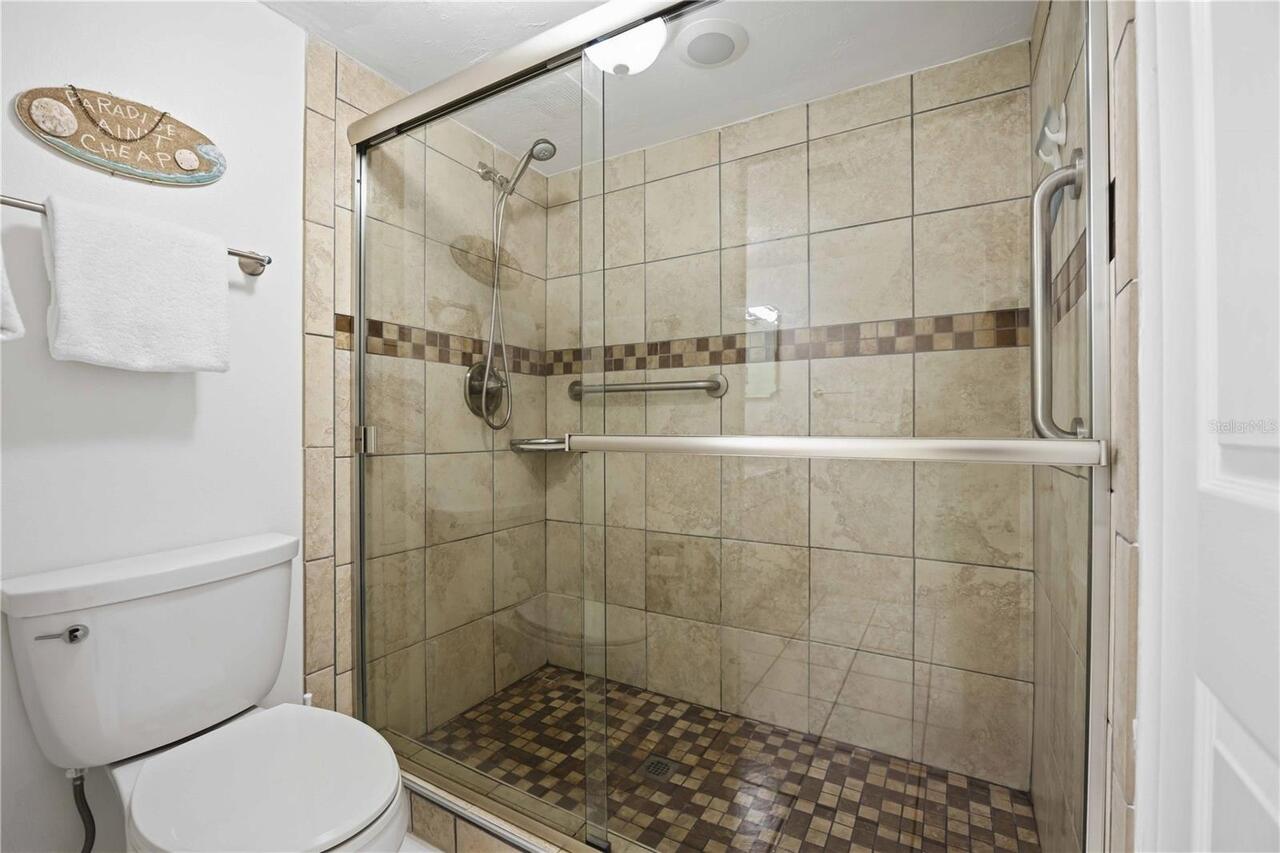 Listing Photo 20
