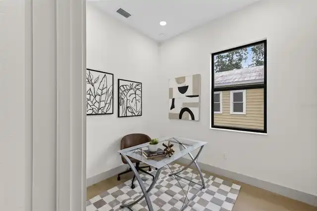 Listing Photo 21