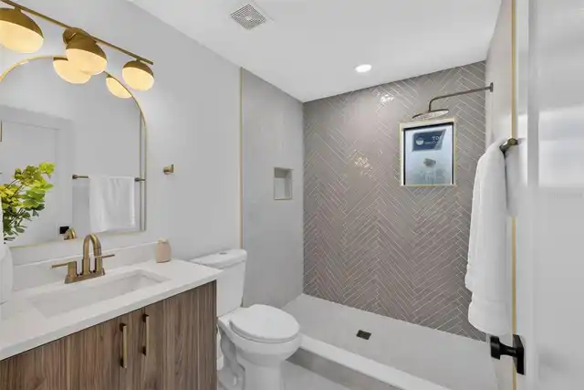Listing Photo 62