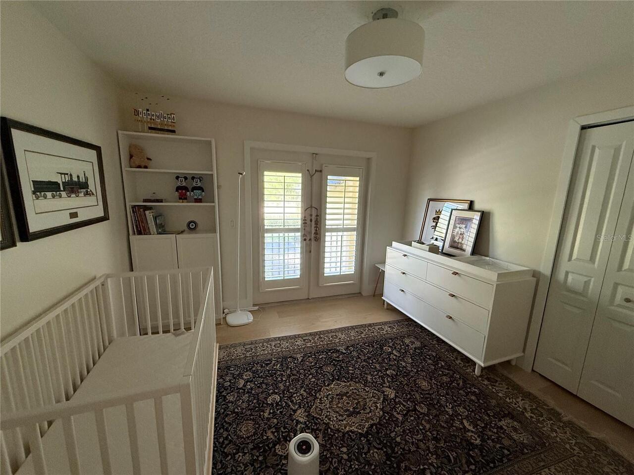 Listing Photo 11