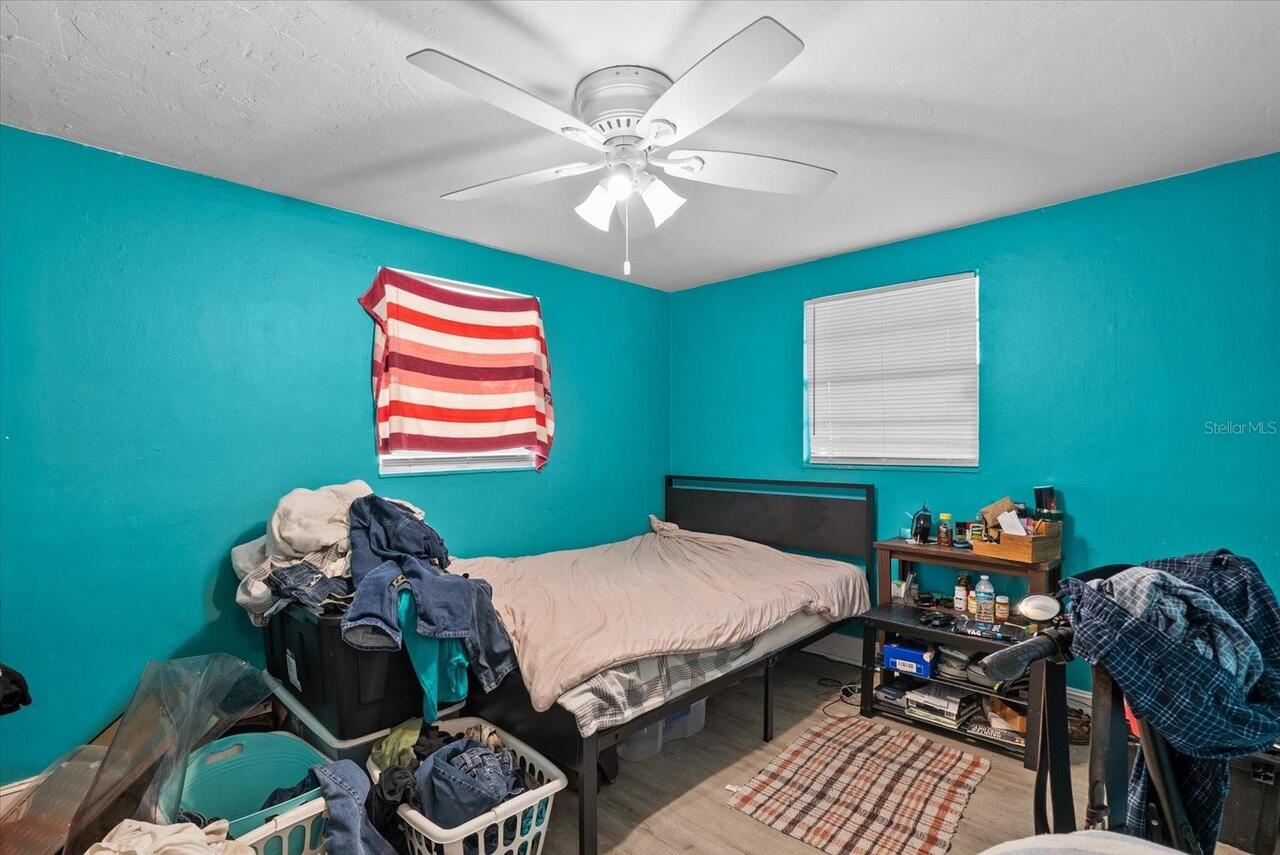 Listing Photo 8