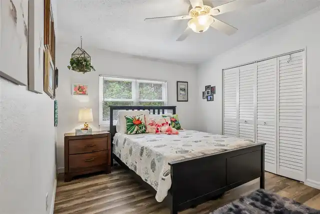Listing Photo 17