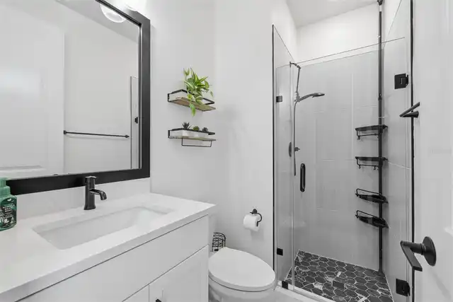 Listing Photo 25
