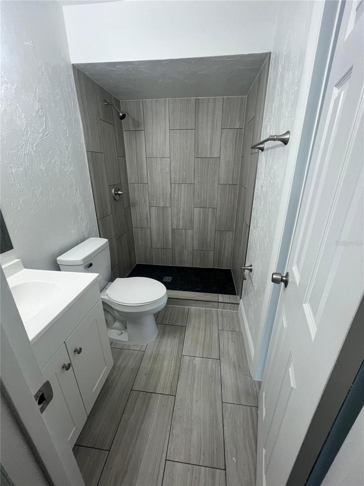 Listing Photo 24