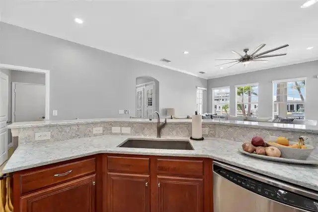 Listing Photo 25