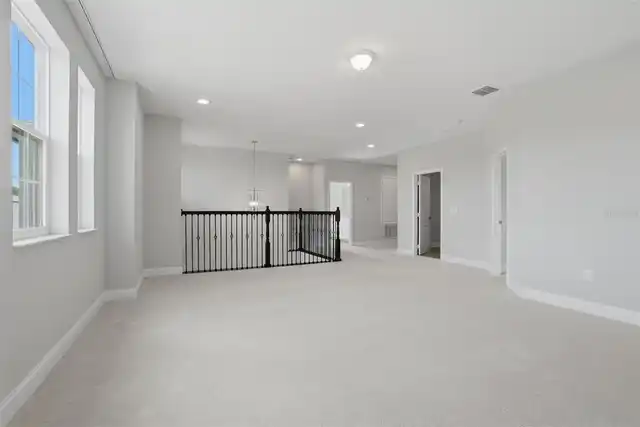 Listing Photo 25