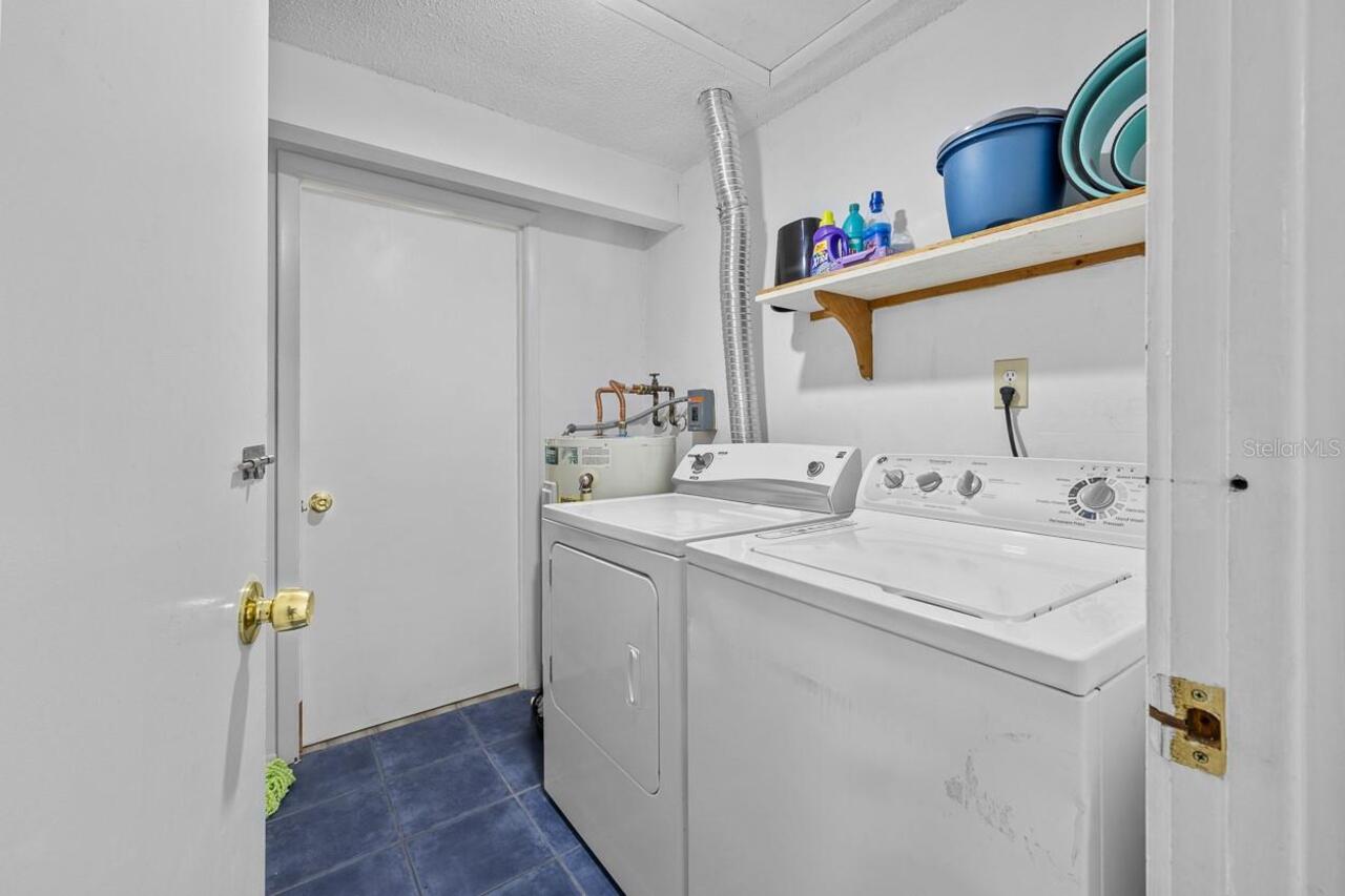 Listing Photo 12