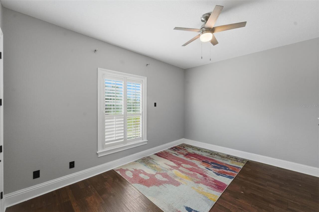 Listing Photo 23