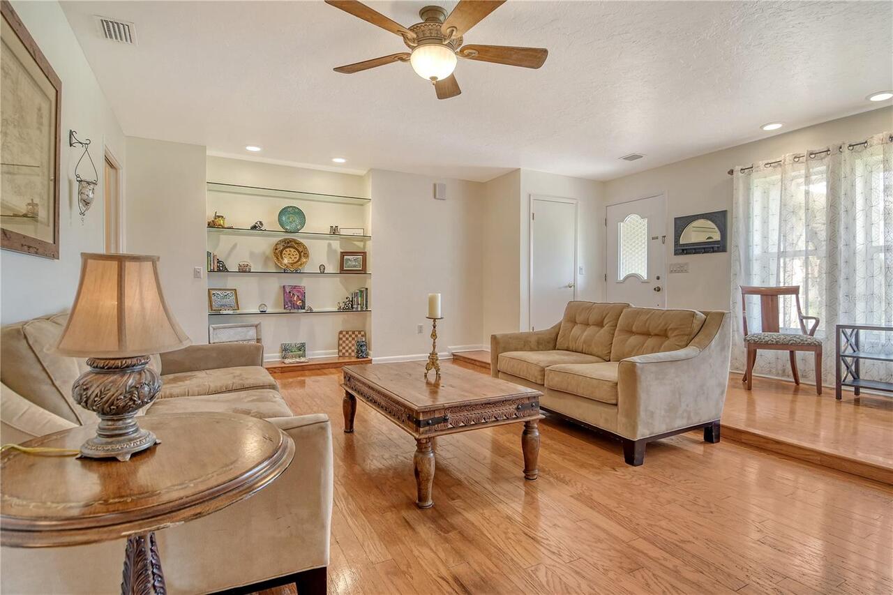 Listing Photo 7