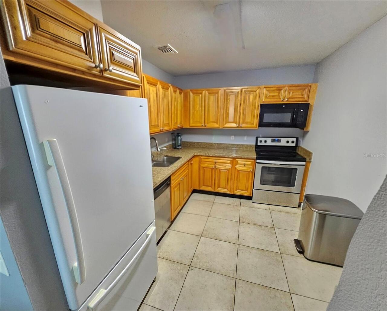 Listing Photo 18