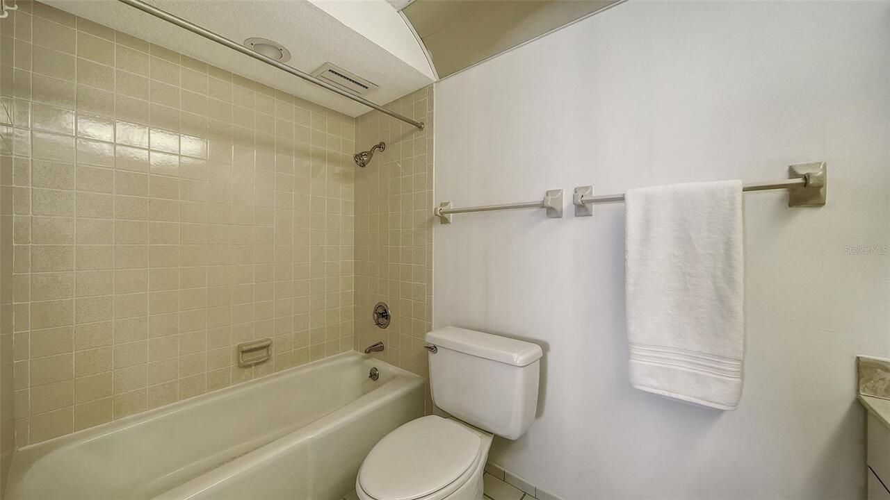 Listing Photo 41