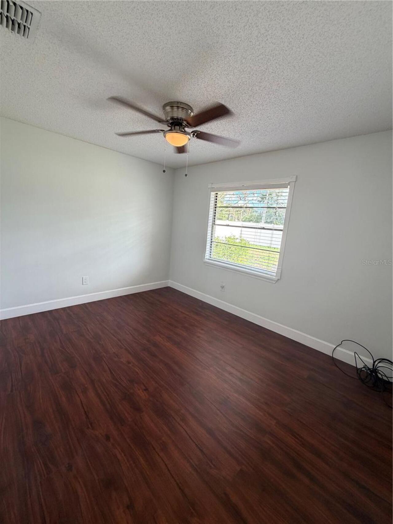 Listing Photo 37