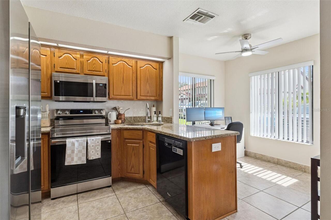Listing Photo 9