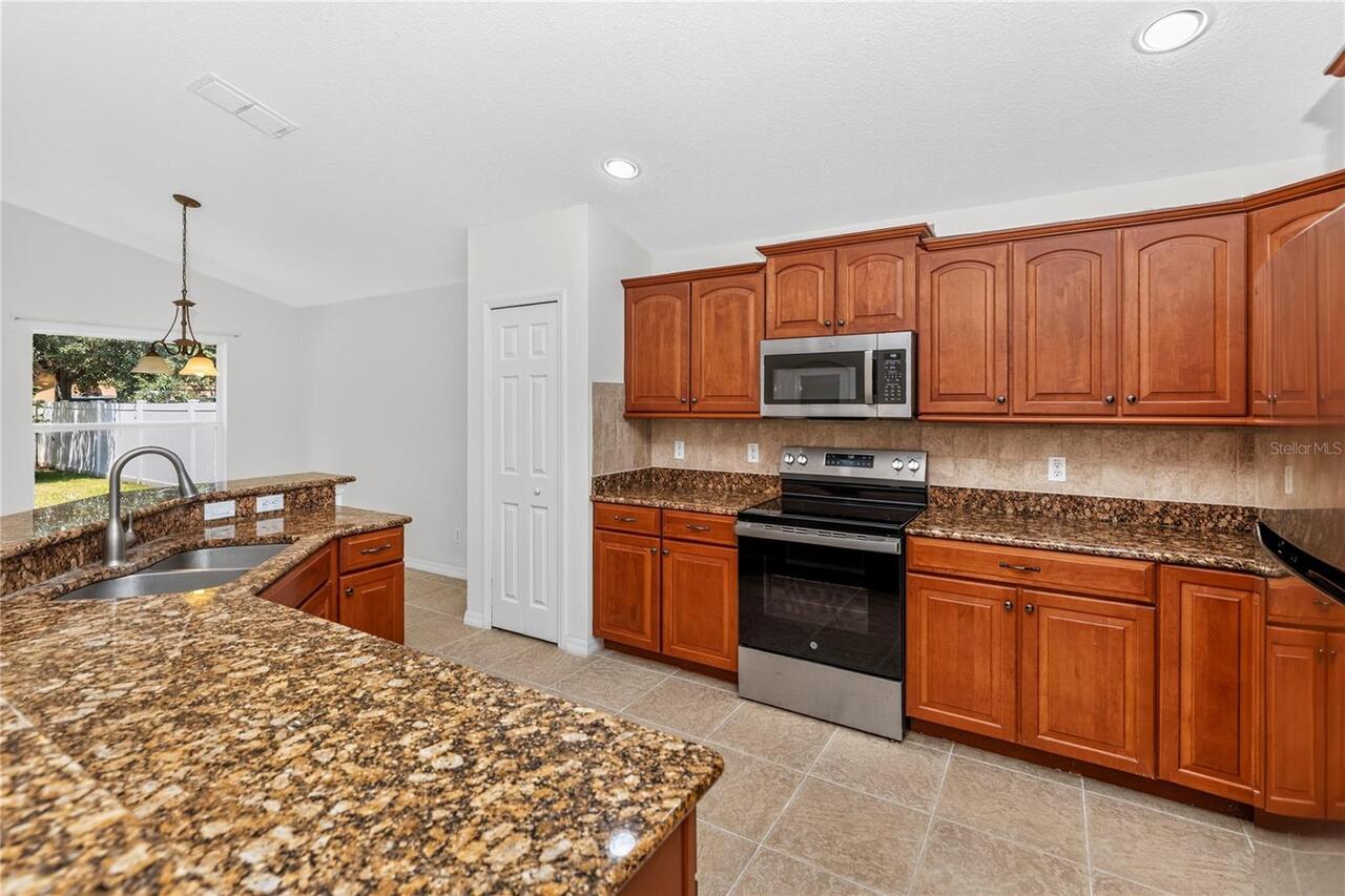 Listing Photo 13