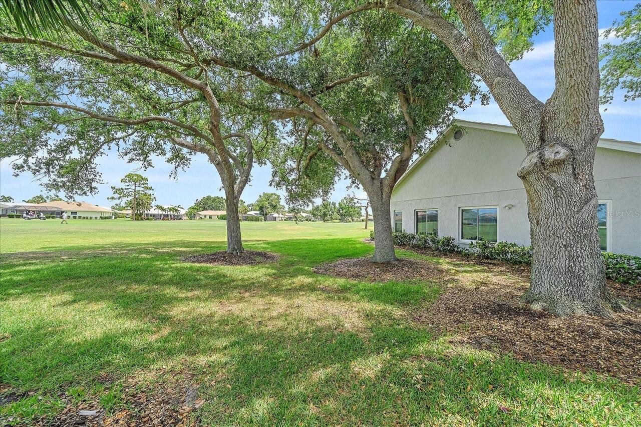 Listing Photo 38