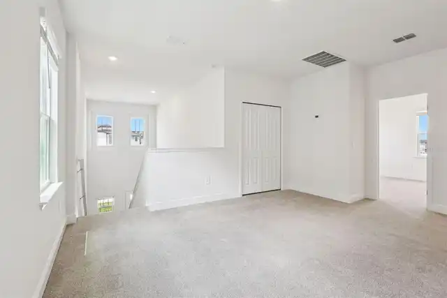 Listing Photo 25