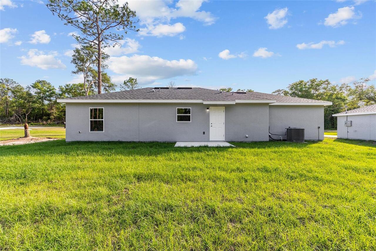 Listing Photo 8