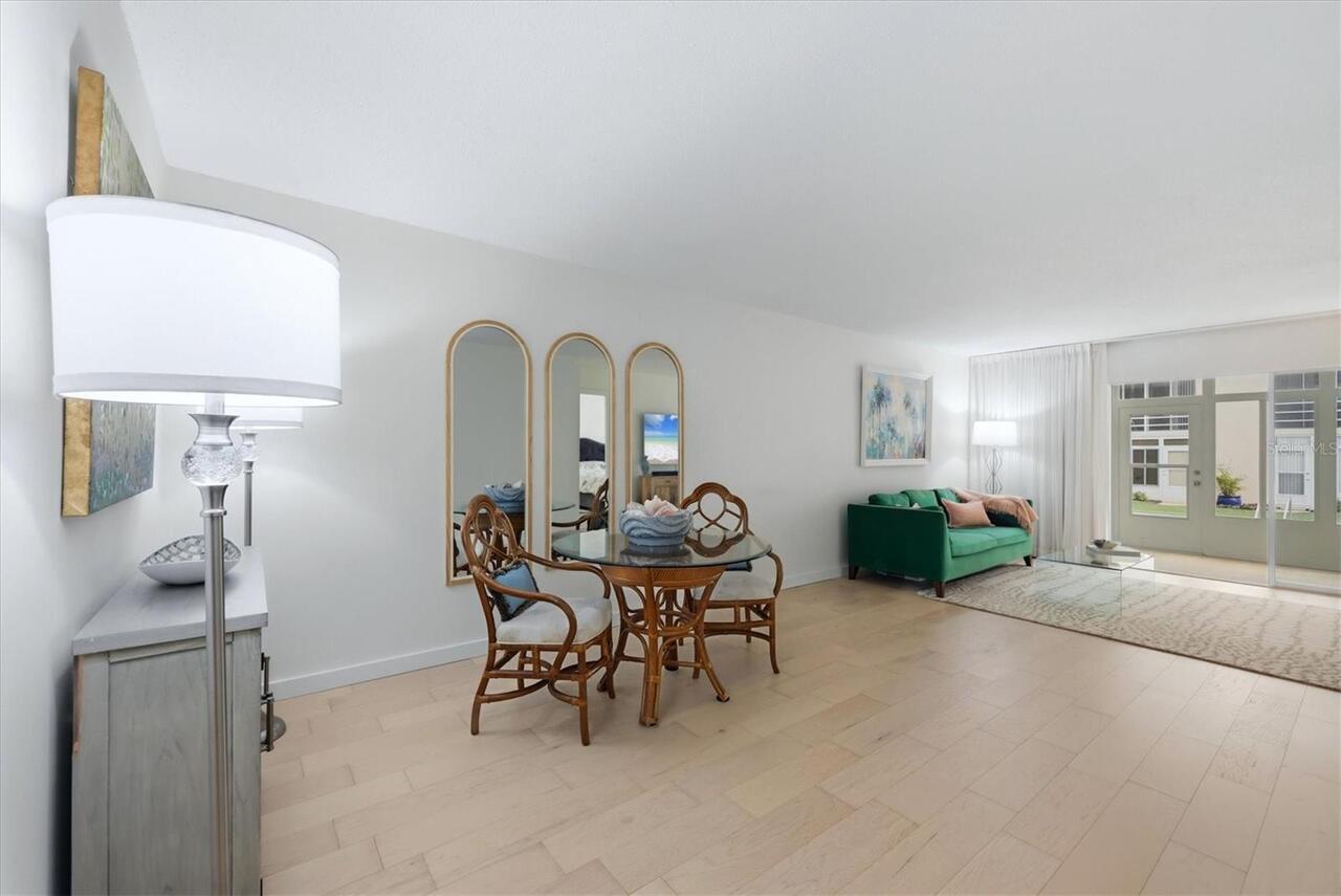 Listing Photo 15
