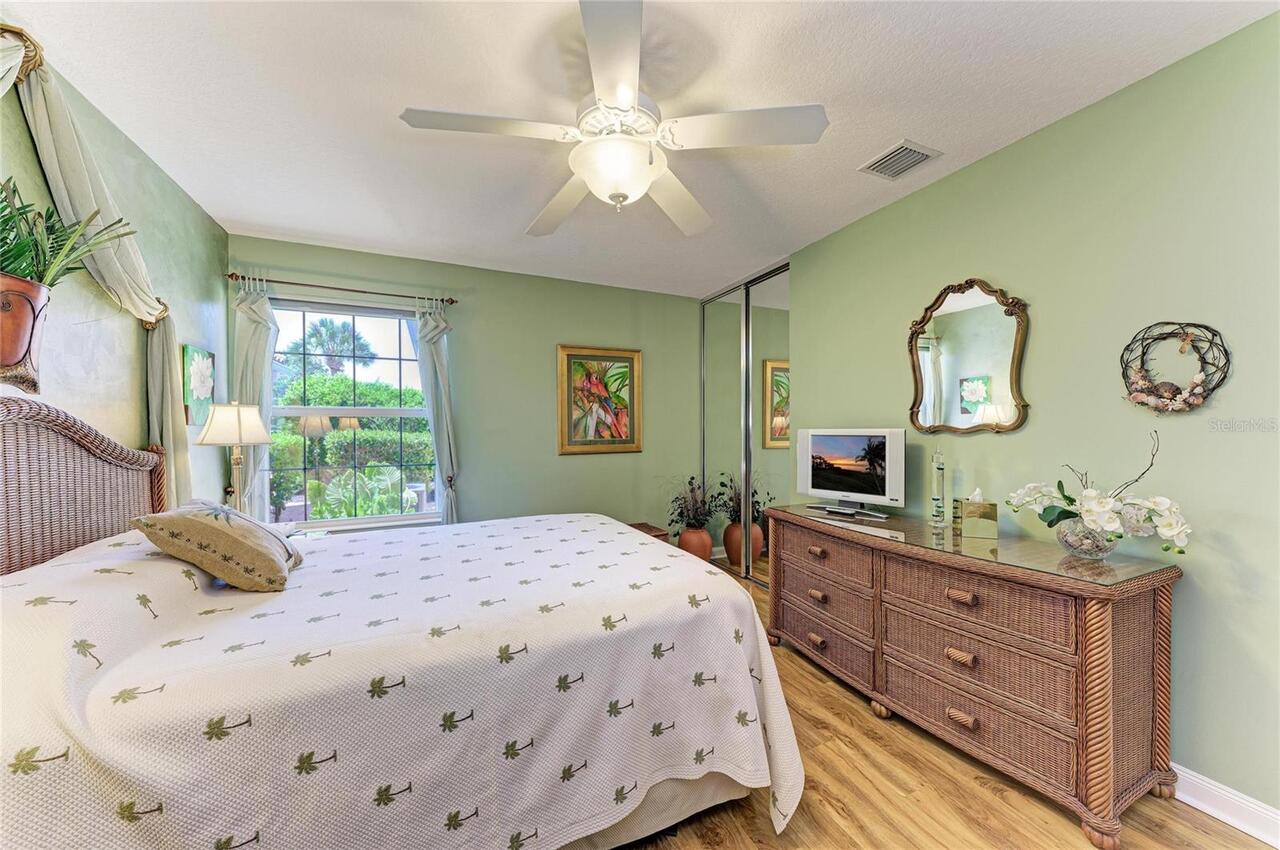 Listing Photo 37