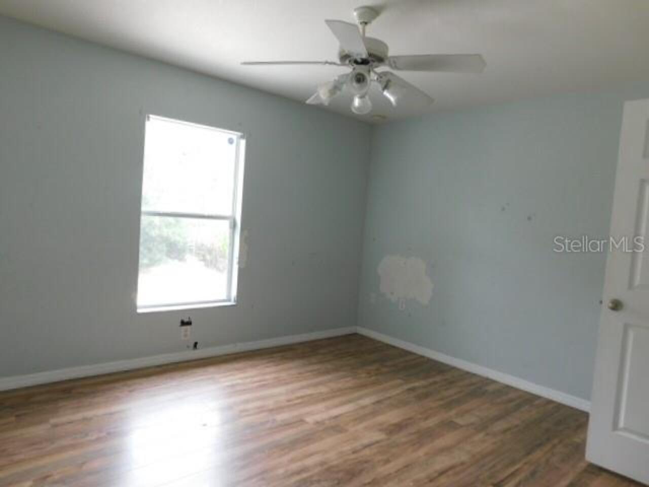 Listing Photo 14