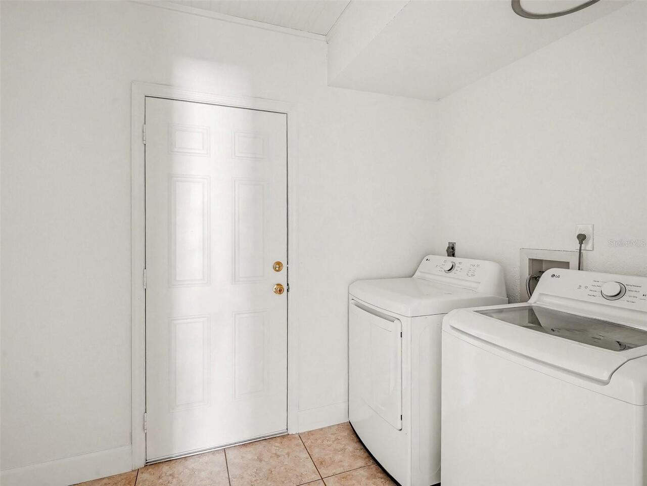 Listing Photo 34