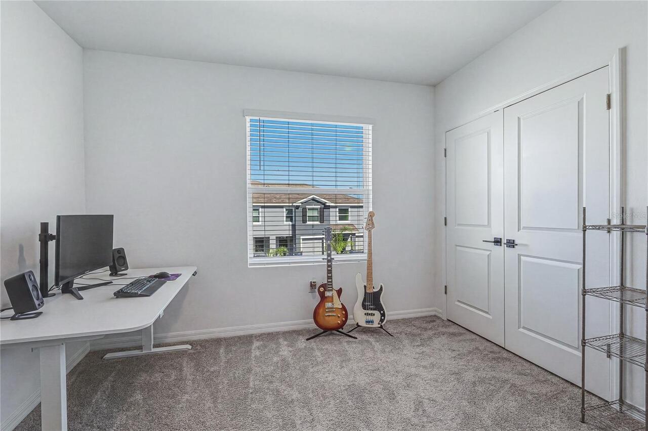 Listing Photo 15