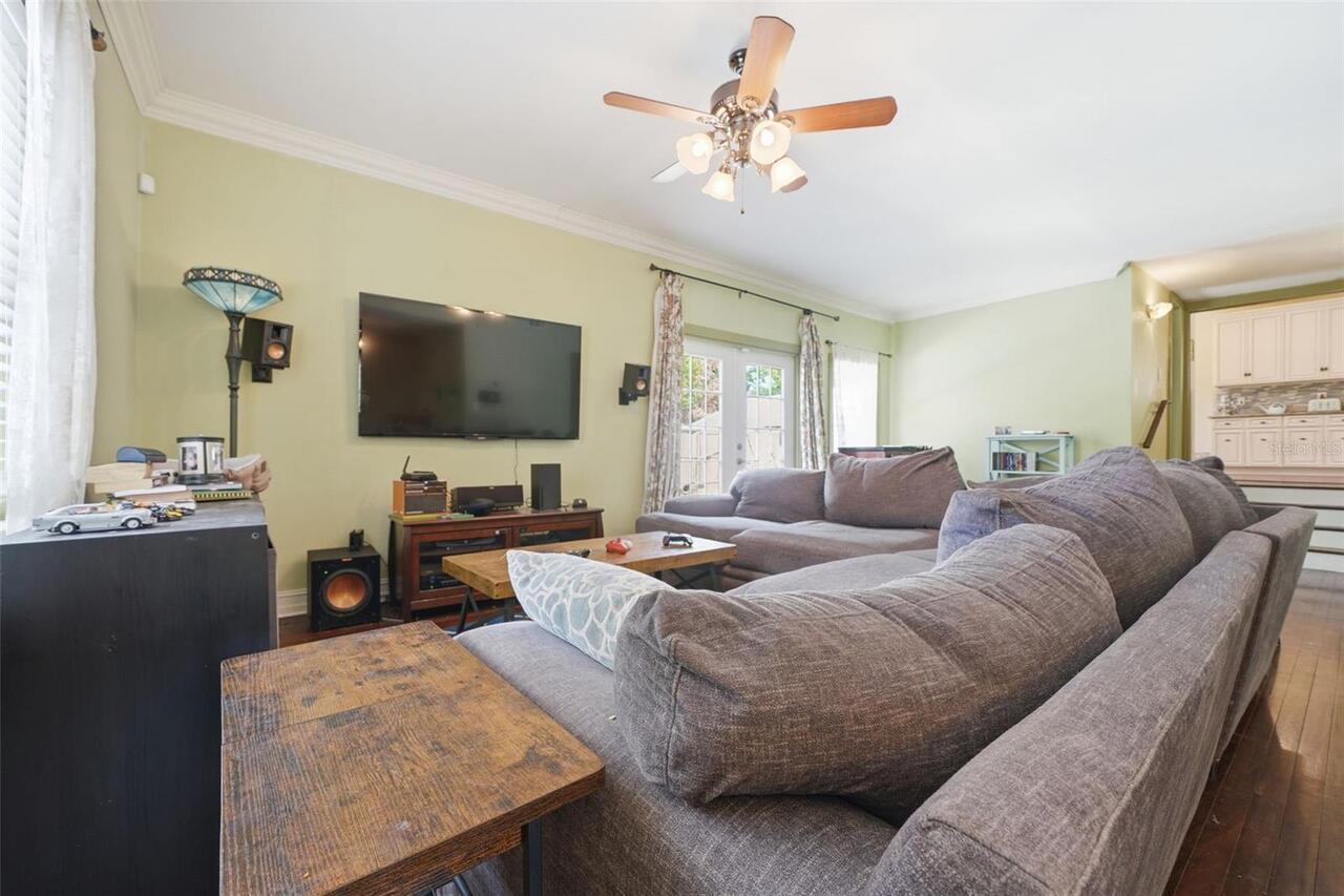 Listing Photo 14