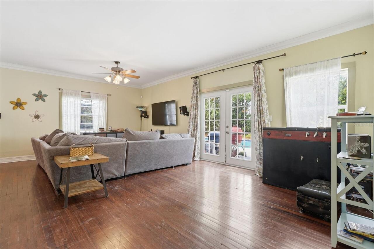 Listing Photo 16