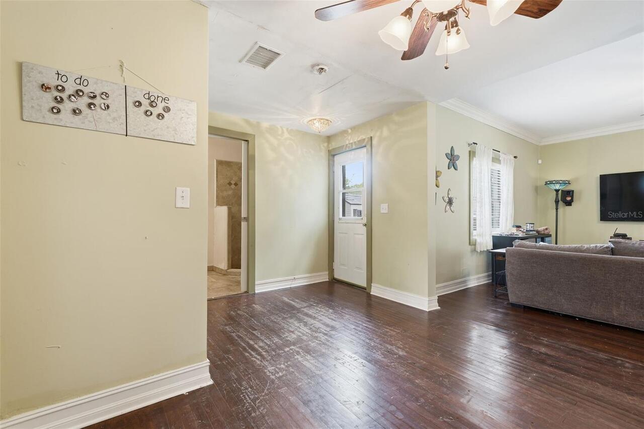 Listing Photo 27