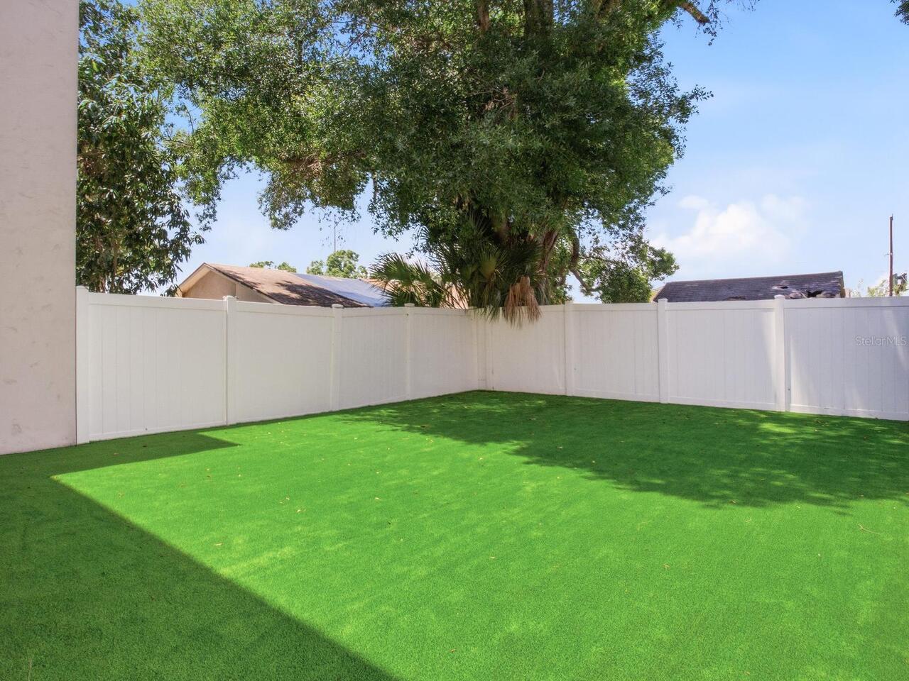 Listing Photo 16