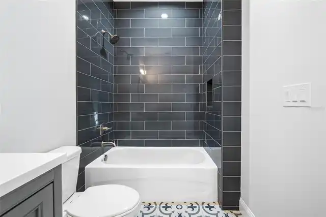 Listing Photo 22