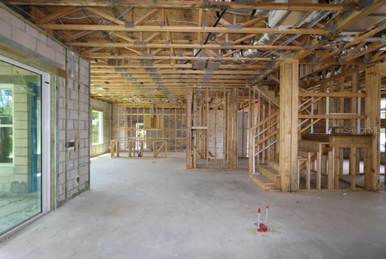 Listing Photo 9