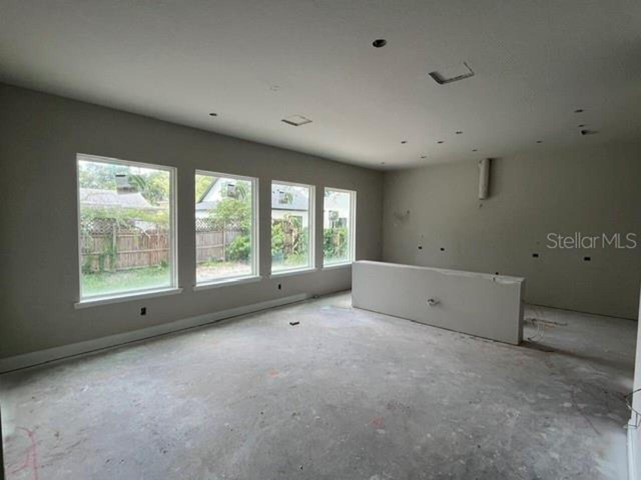 Listing Photo 7