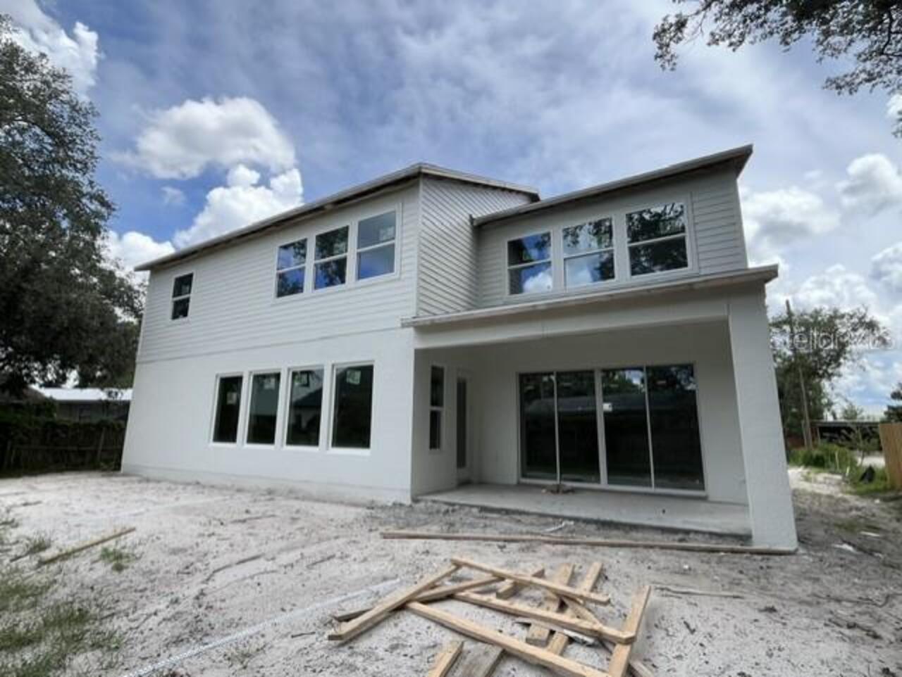 Listing Photo 14