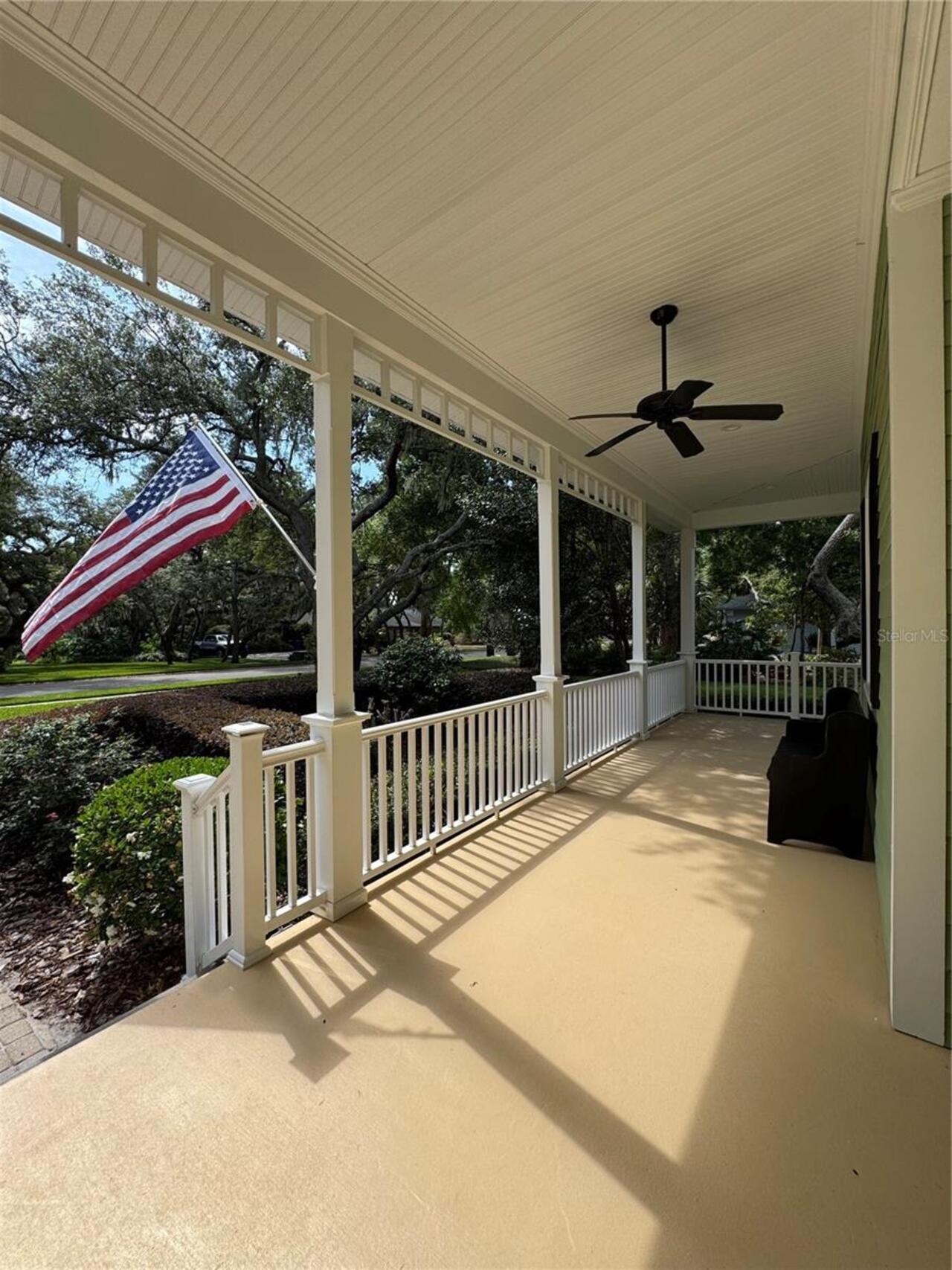Listing Photo 11