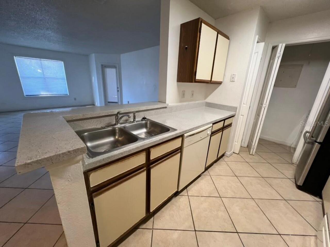 Listing Photo 7