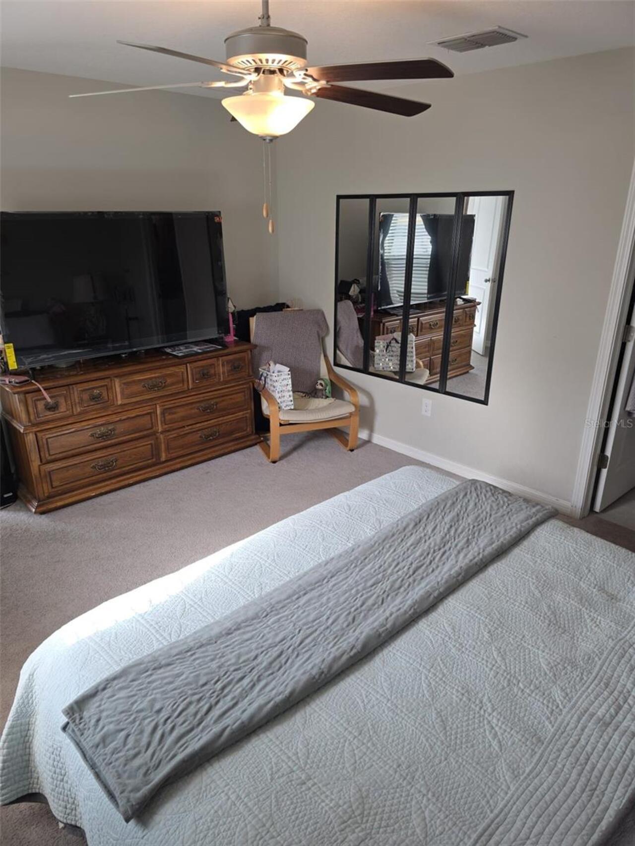 Listing Photo 8