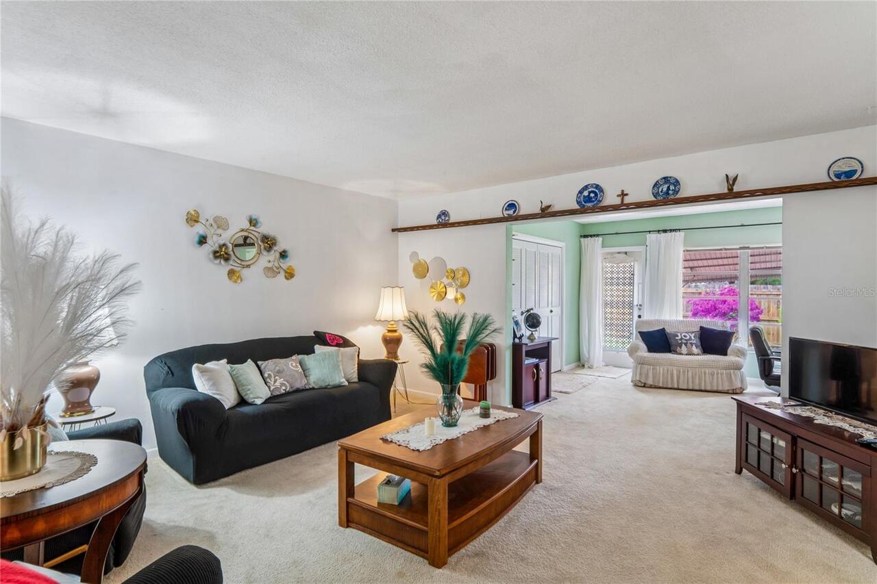 Listing Photo 10