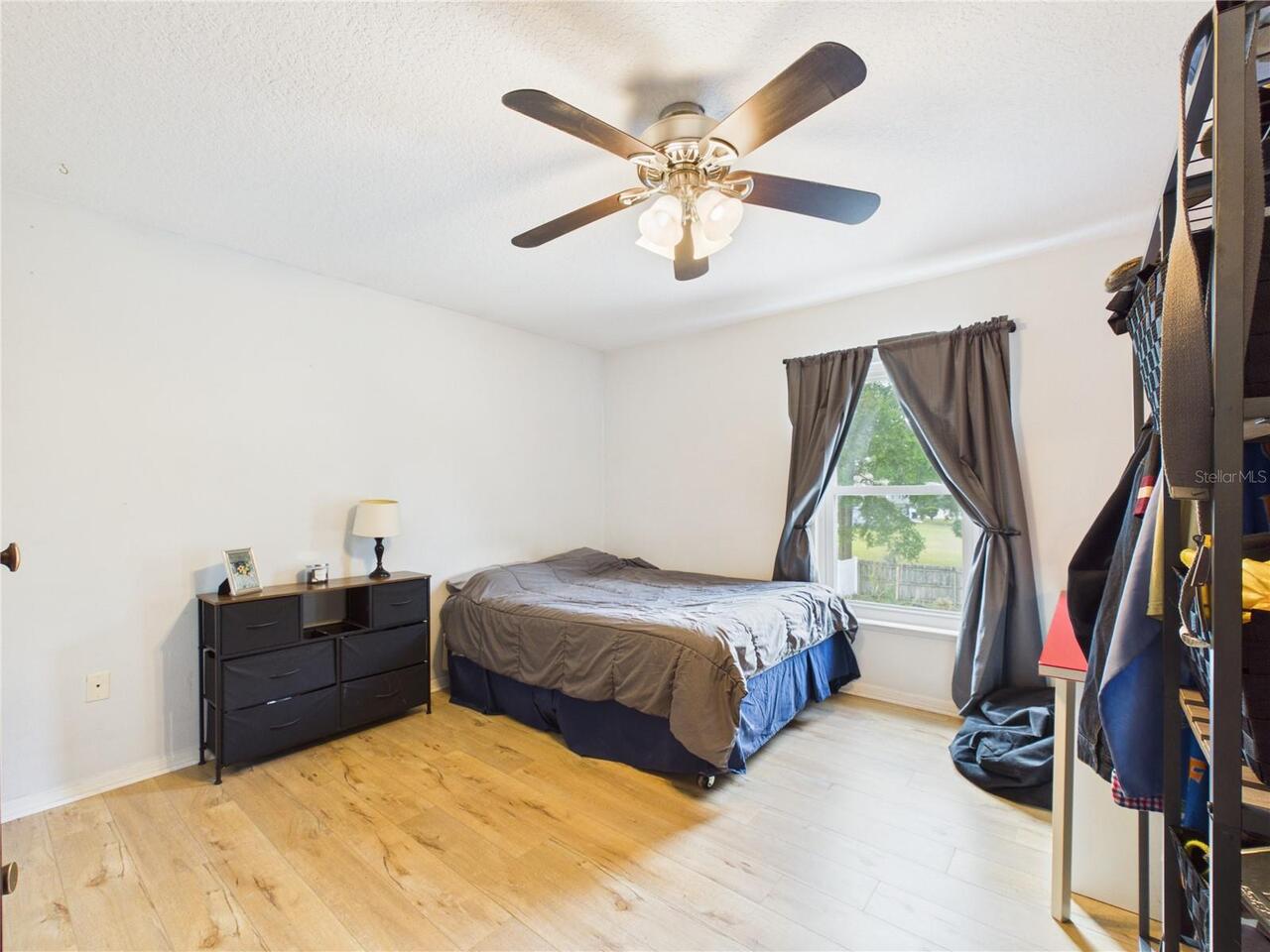 Listing Photo 23