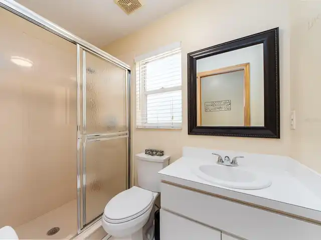 Listing Photo 32