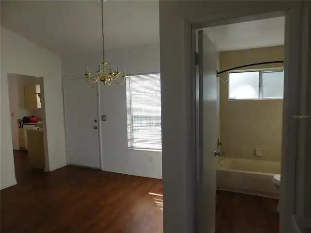 Listing Photo 7