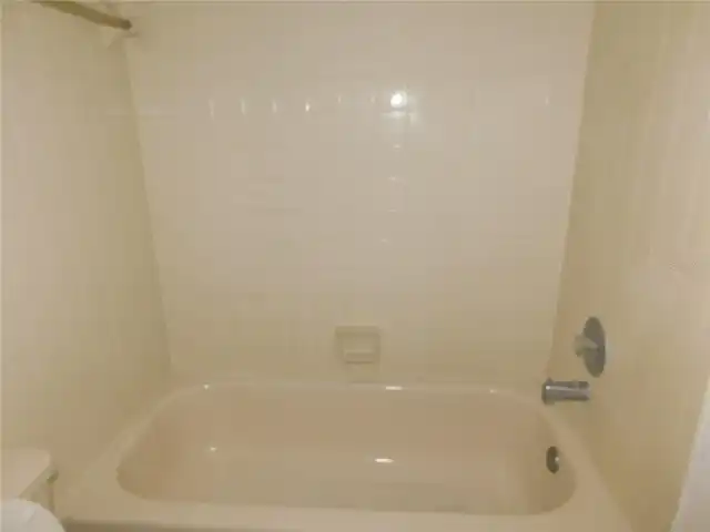 Listing Photo 28