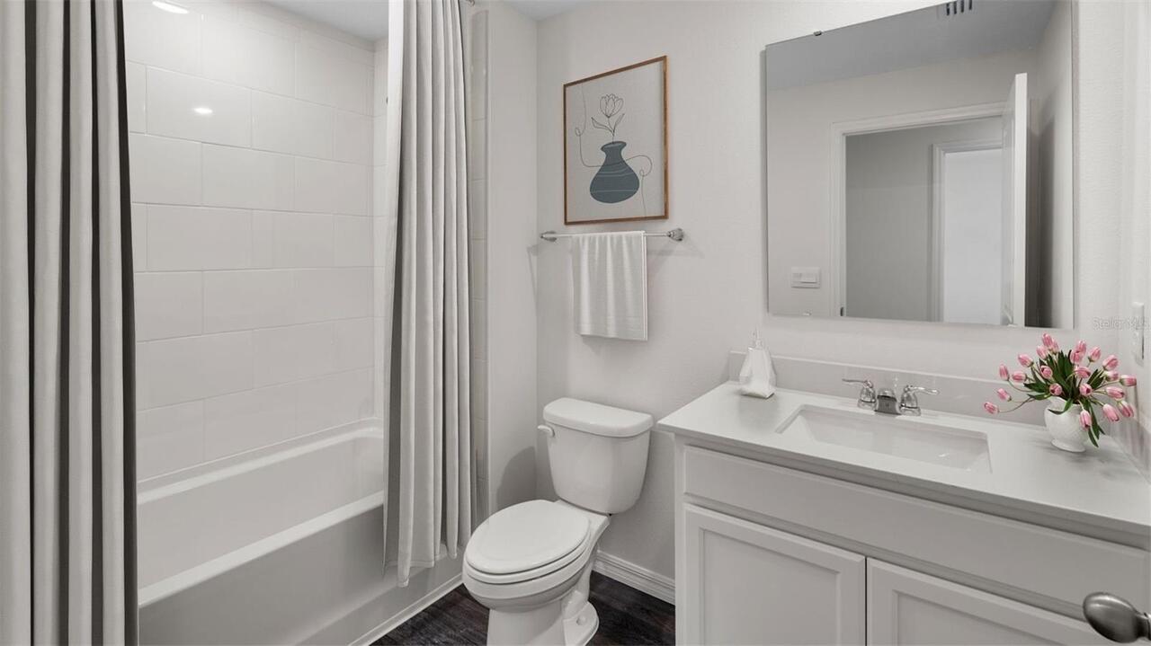Listing Photo 8