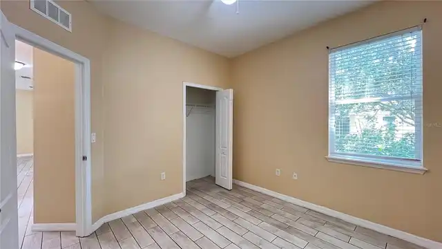 Listing Photo 36