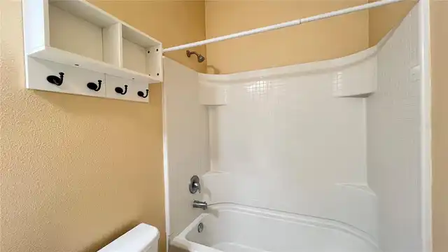 Listing Photo 39