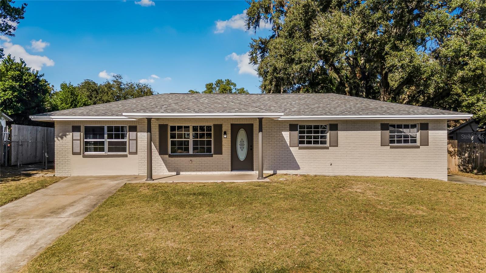 Eustis Real Estate