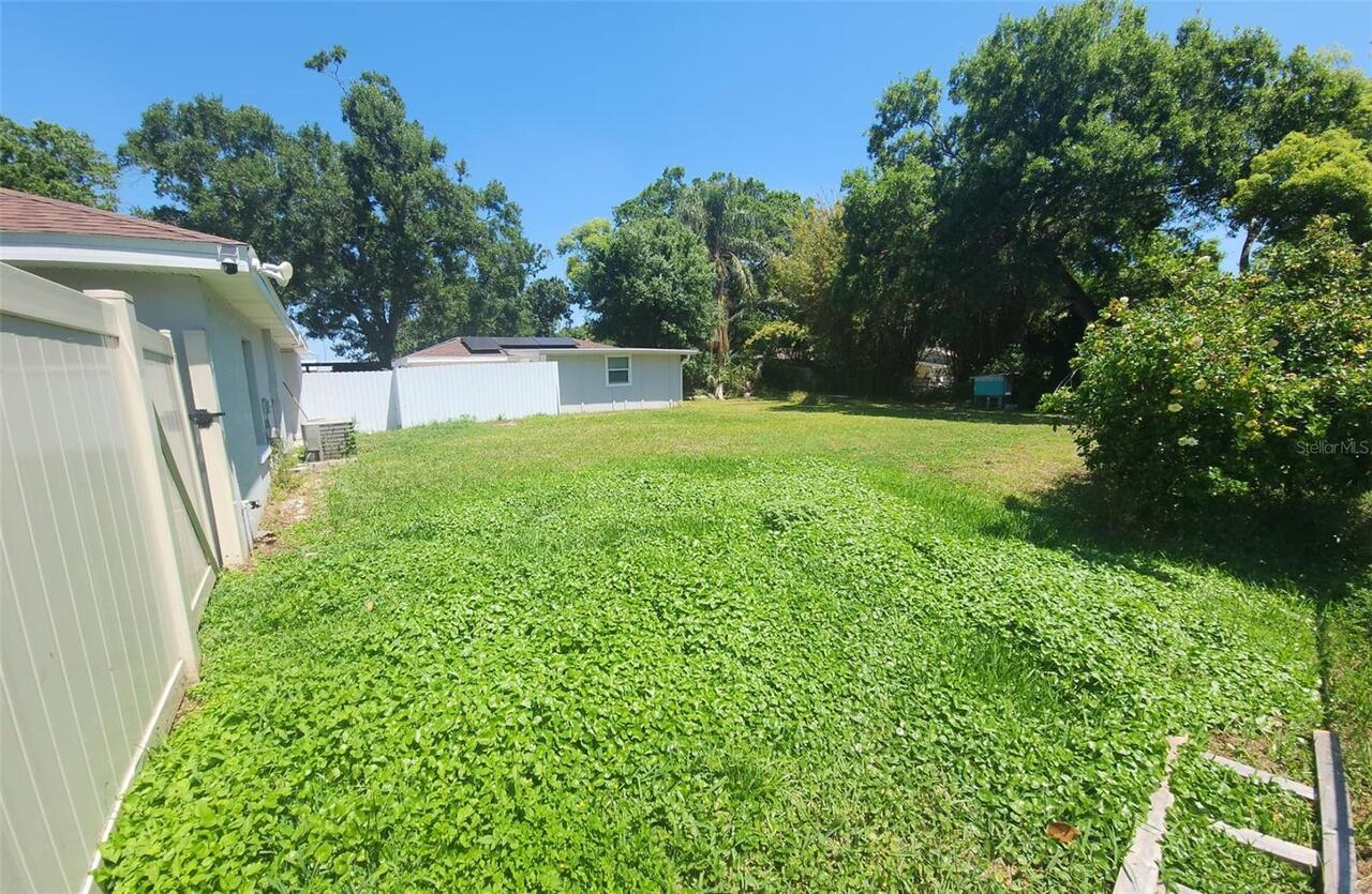 Listing Photo 7