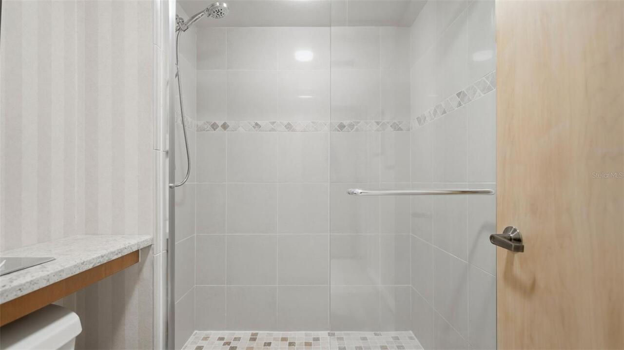 Listing Photo 20