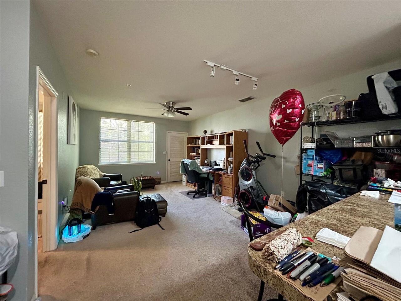 Listing Photo 6