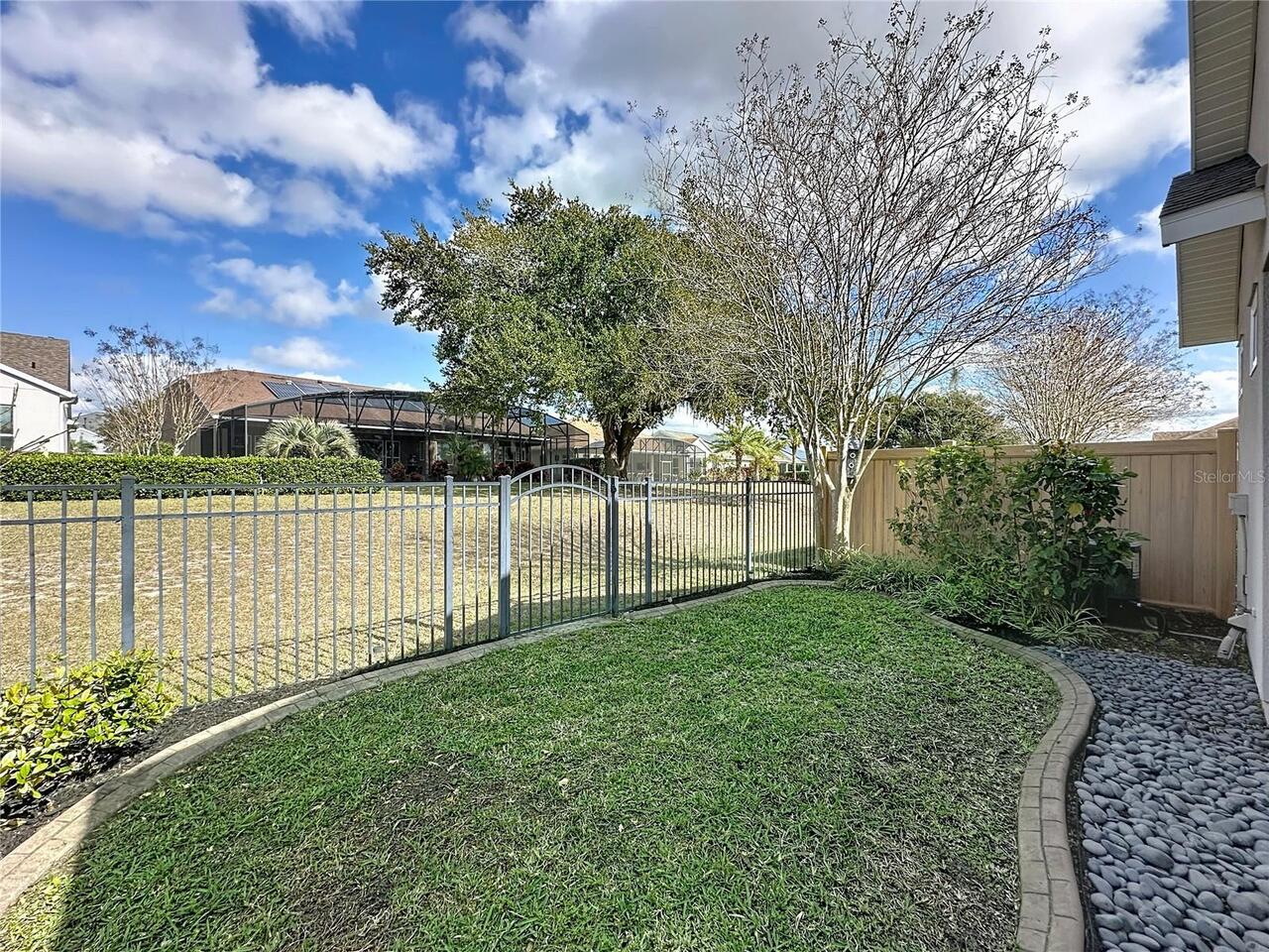 Listing Photo 44